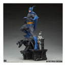 Batman (Retro Edition) 1:4 Scale Maquette